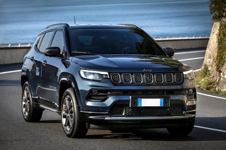 photos-fleet-20-Jeep-Compass