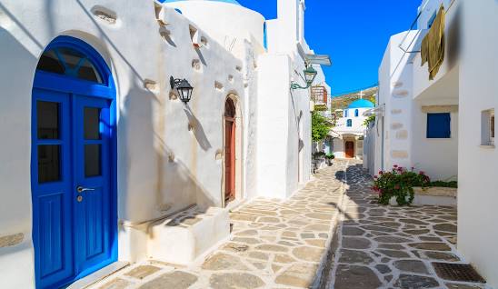 photos-paros-09-licensed-image-1