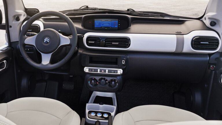 2018-Citroen-EMehari-28