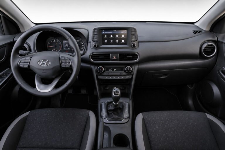 HYUNDAI-KONA