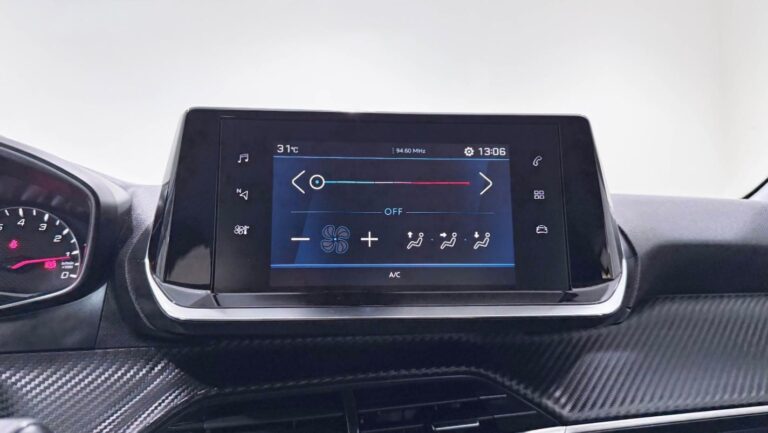 PEUGEOT-208-NEW-MANUAL-RADIO